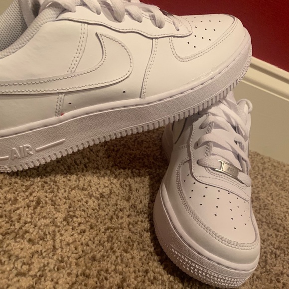 New - Nike Air Force One sz 7Y - Picture 1 of 5